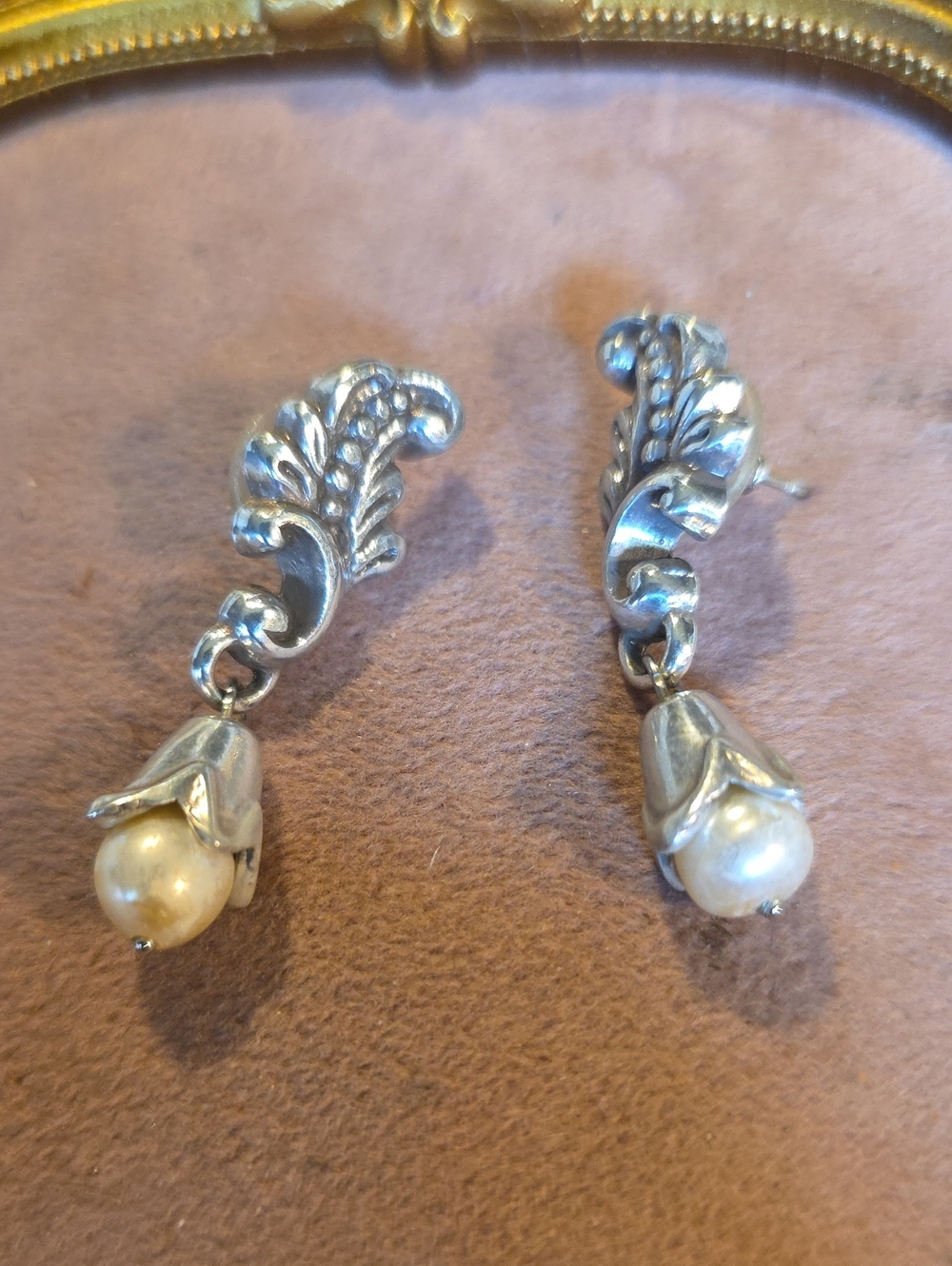 Vintage Brighton Silver Leaf & Pearl Drop Earrings 1.5"